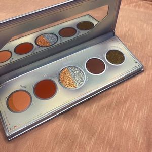 Oden’s Eye Verdandi Eyeshadow Palette